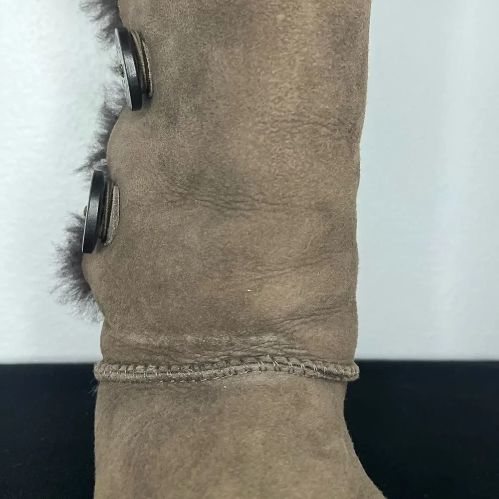 Ugg Bailey Button Triplet Brown​​​ - Picture 7 of 14